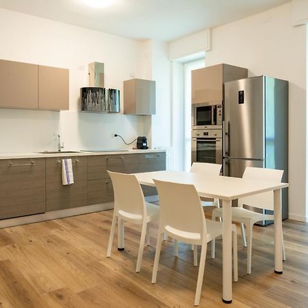 15Min Metro Duomo - Rho Fiera - Skyscraper Kitchen Apartment Milano Ngoại thất bức ảnh